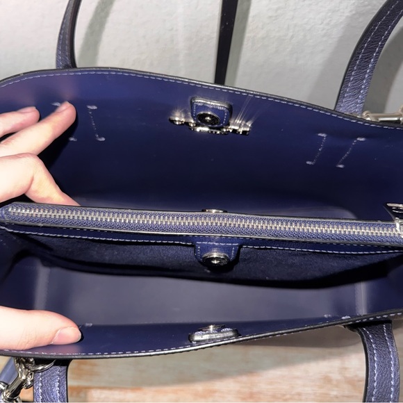 COACH Avenue Tote / Carry-All Shoulder Bag F48734 - Metallic Blue Navy EUC - Picture 7 of 8